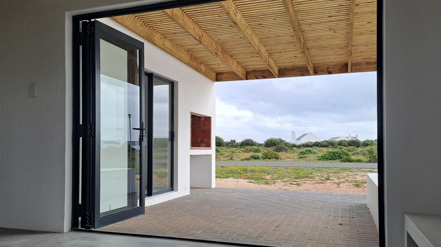 2 Bedroom Property for Sale in Britannia Beach Estate Western Cape